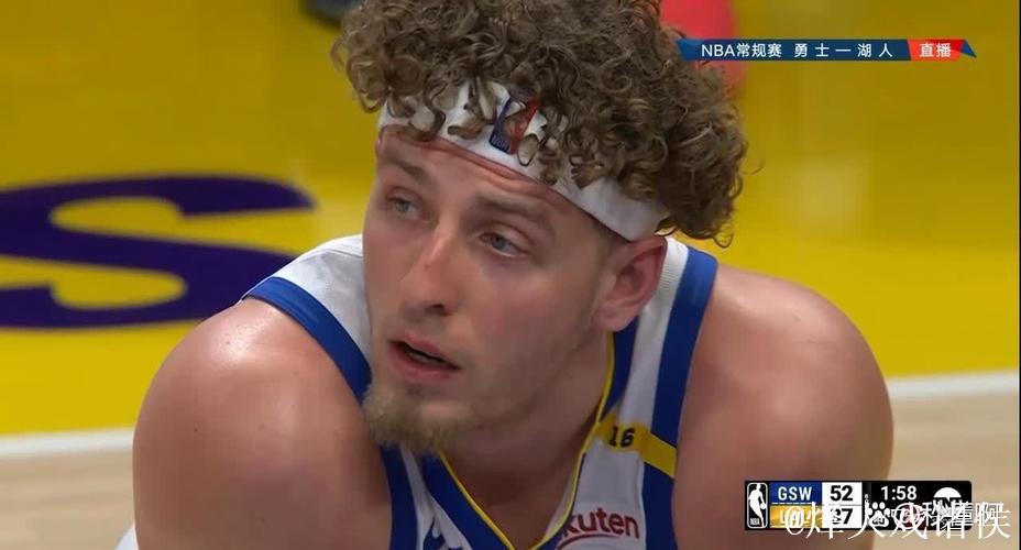 波杰姆斯基全场出战22分钟4中1，三分2中0得到2分2板4助